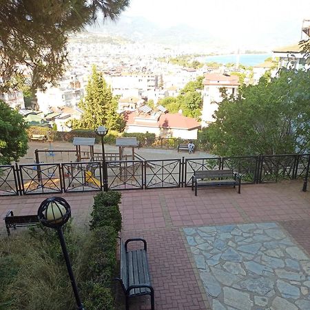 Beautiful Sultan House At Cleopatra Beach 1 With Umbrellas, Balcony, Barbecue, Private 100Mbps Wifi, Smart Tv, Table Games, Vip Trans-Fer - Beautiful Apartmenthouse Alanya Exteriér fotografie