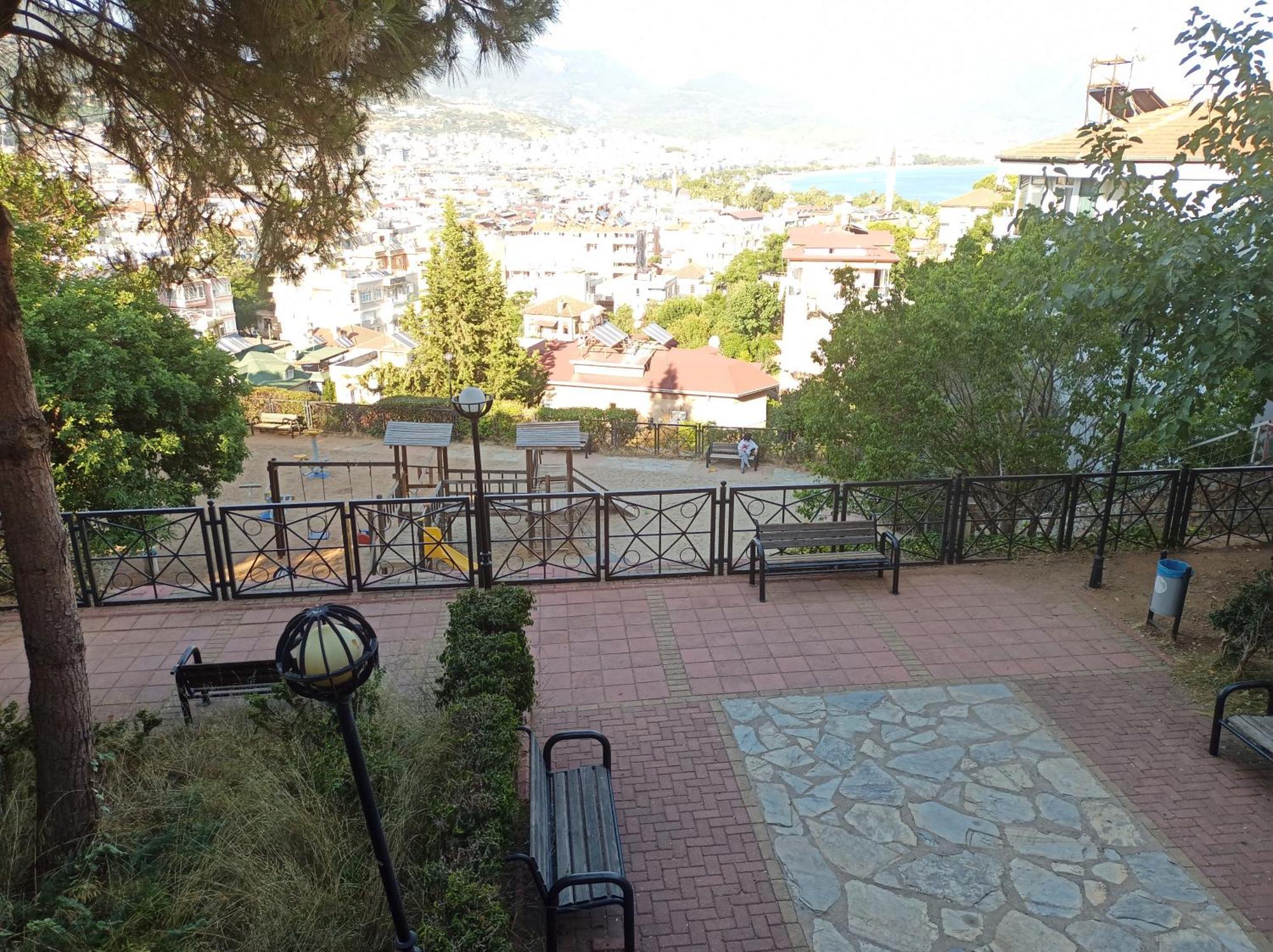 Beautiful Sultan House At Cleopatra Beach 1 With Umbrellas, Balcony, Barbecue, Private 100Mbps Wifi, Smart Tv, Table Games, Vip Trans-Fer - Beautiful Apartmenthouse Alanya Exteriér fotografie